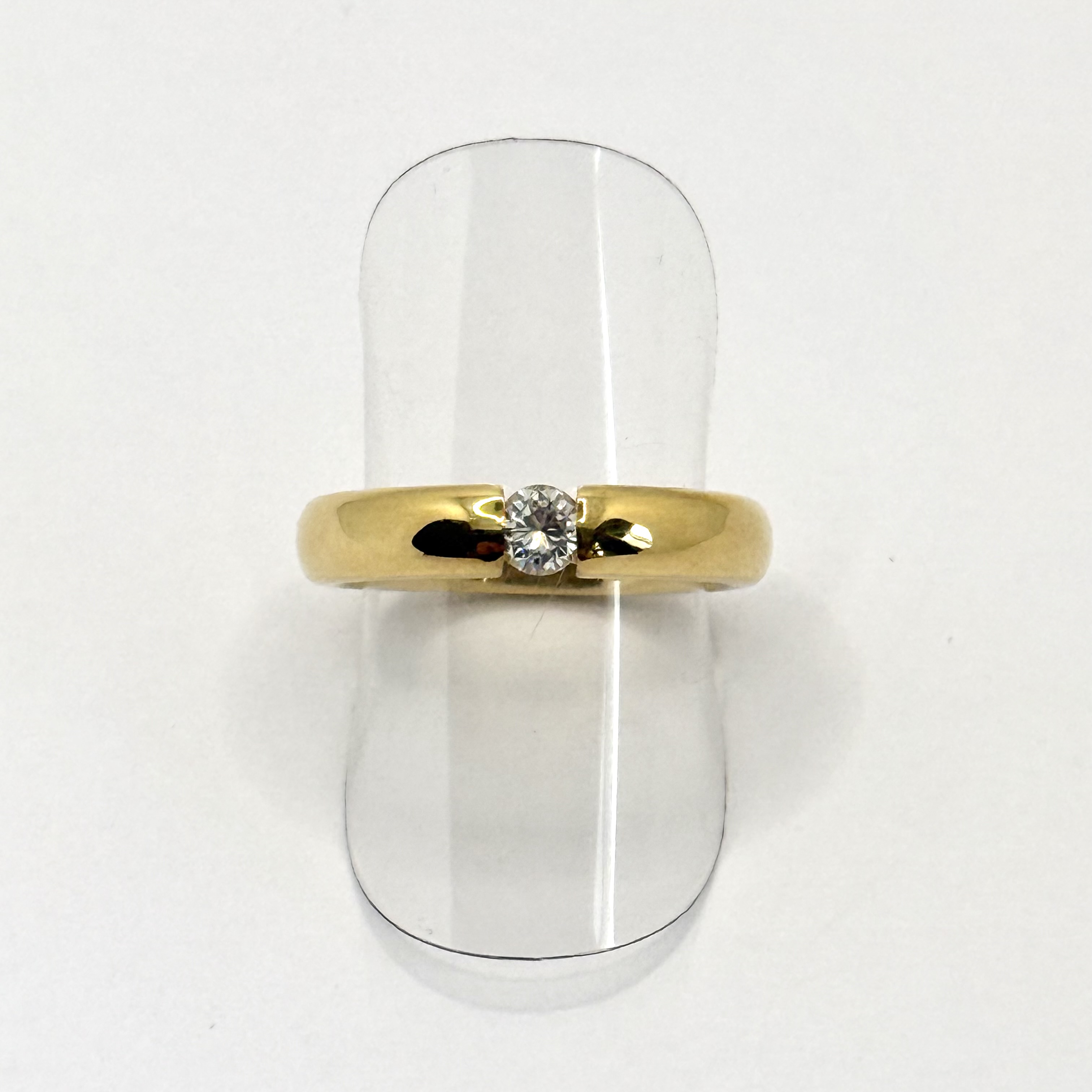 750/ 1 Ring Gr53 mit 1 Brillant 0,25ct Si/I 9,150 gr