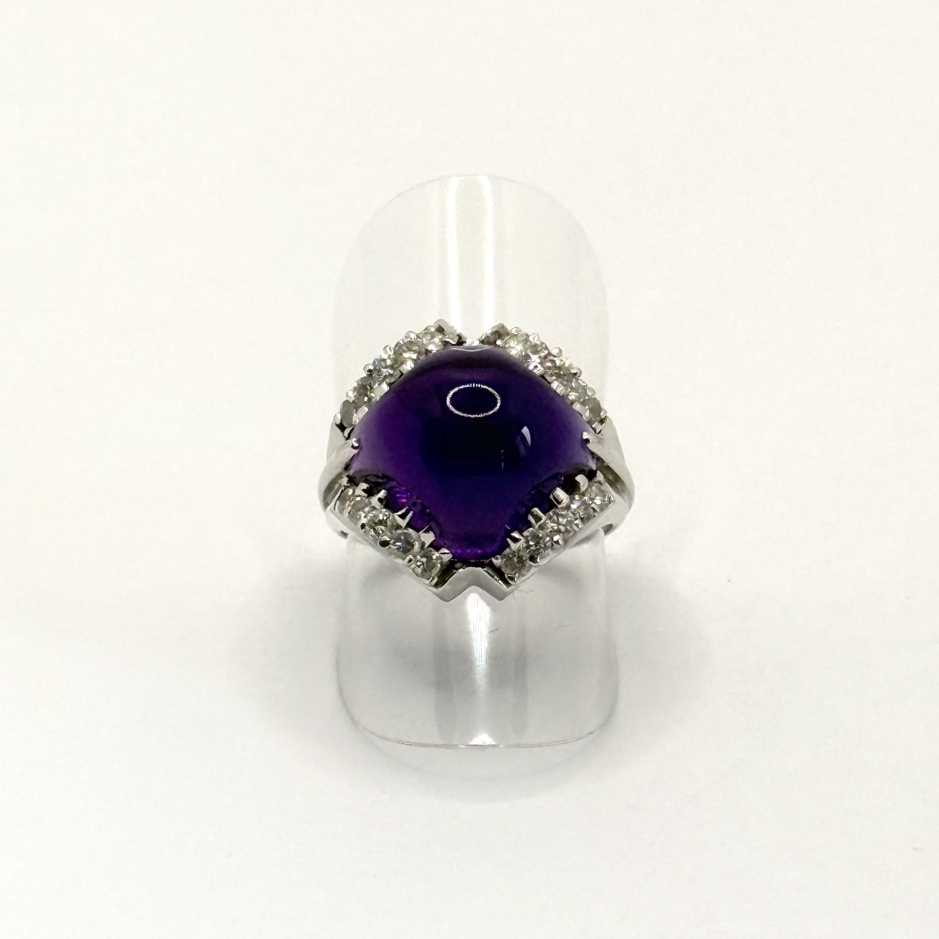 750/1 WG Ring Gr54 mit Brill und Fbst 12,14g