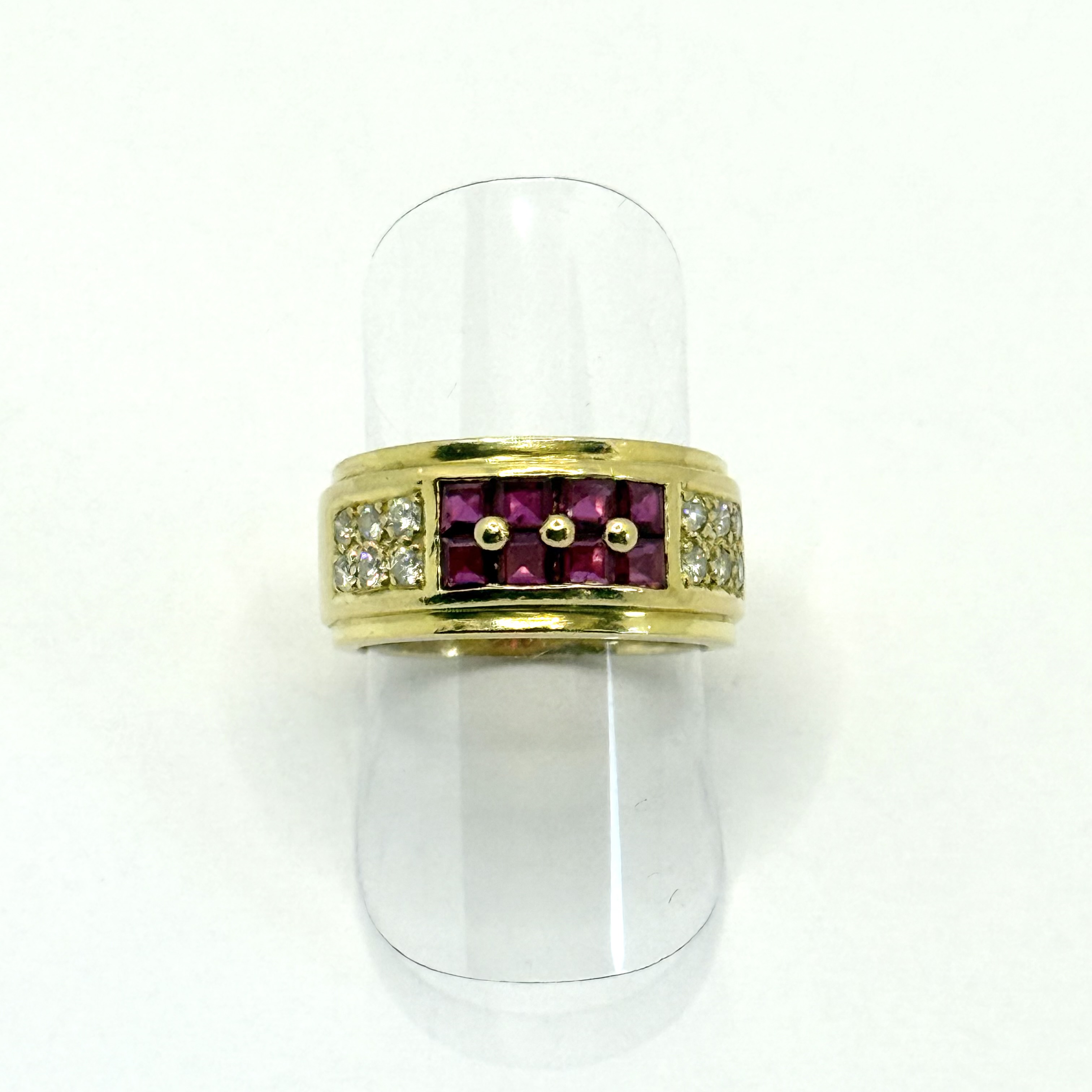 750/1 Ring Gr52 mit 12 Brill zus ca 0,25ct ca Vs/H Fbst 10,82gr